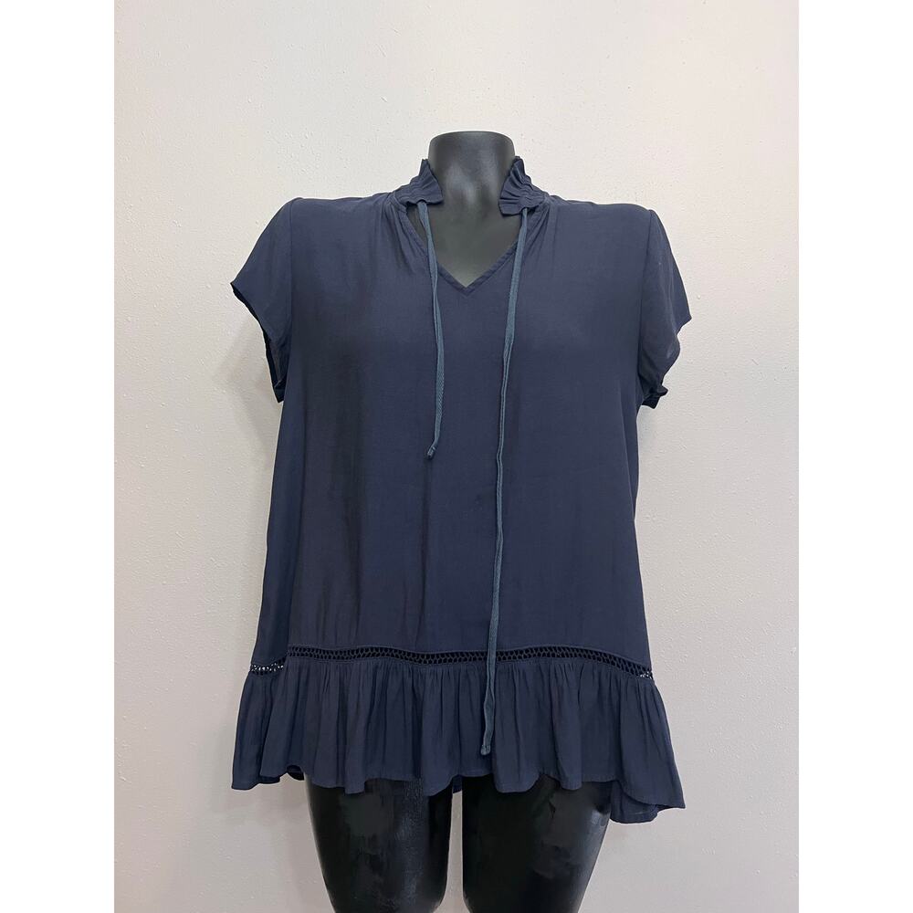 RO&DE Tunic Top Womens M Navy Blue Ruffle Tie Neck HILo Hem Vacation Office Boho